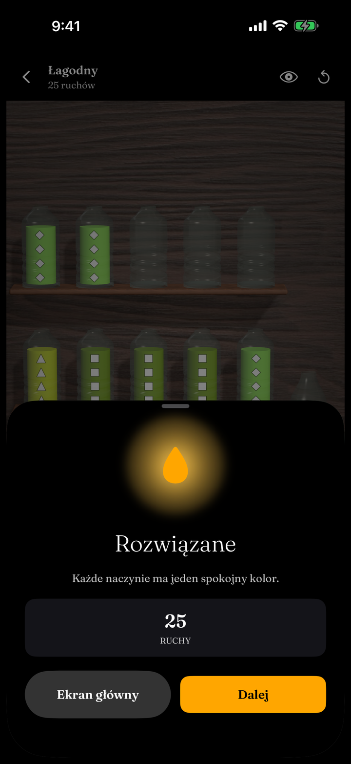 A solved board with the win sheet, every vessel one colour